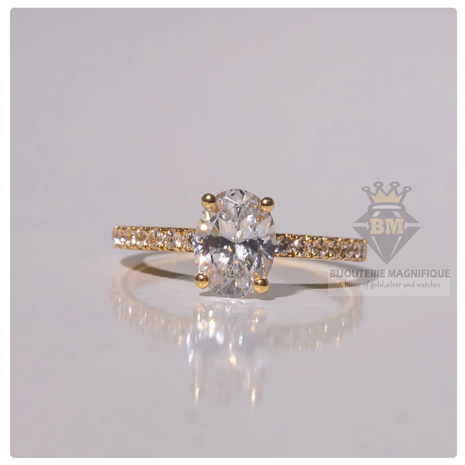 Bijouterie Magnifique Queen Yellow Gold Rings (Oval-Cut)
